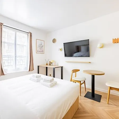Appartamento 154 Luxueuse-etienne Marcel-chatelet-paris 3 Parigi